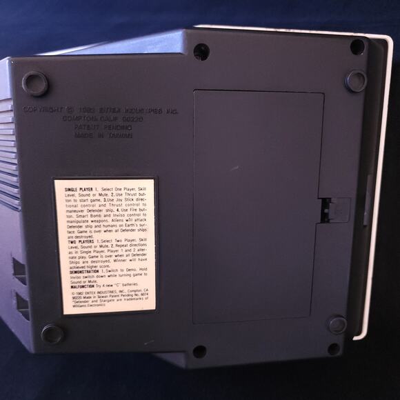 Vintage Rare Entex Stargate Portable Table Top 1982 Arcade Game Tested Works - Picture 9 of 15